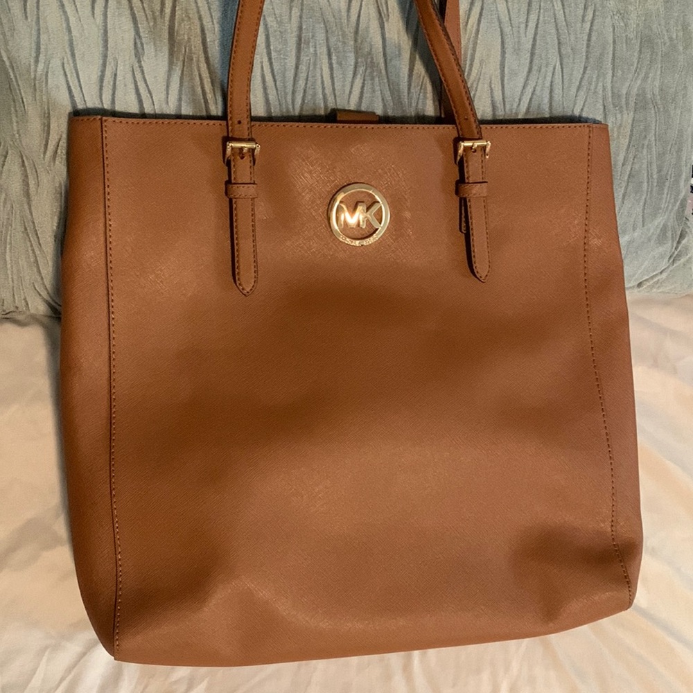 Michael Kors Tote